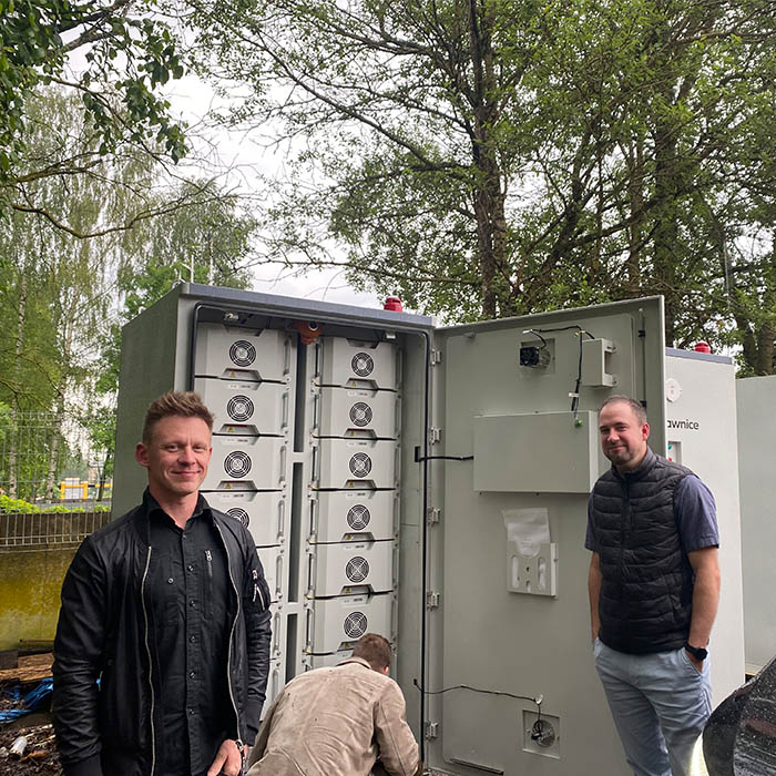 Netherlands Customer 2mwh Industrial And Commercial System Project