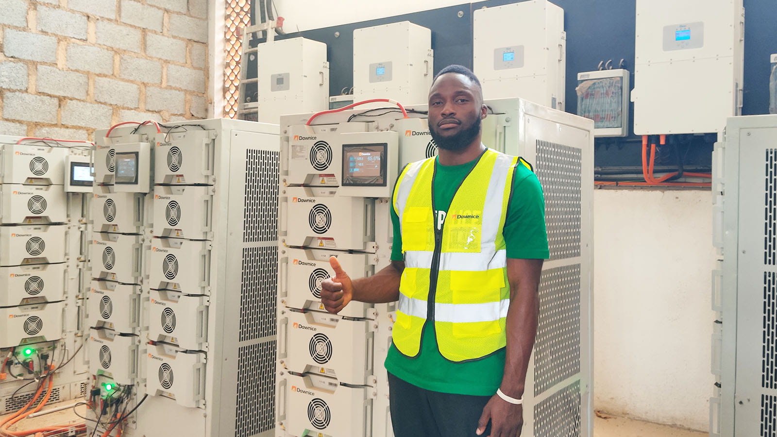 Netherlands Customer 2mwh Industrial And Commercial System Project