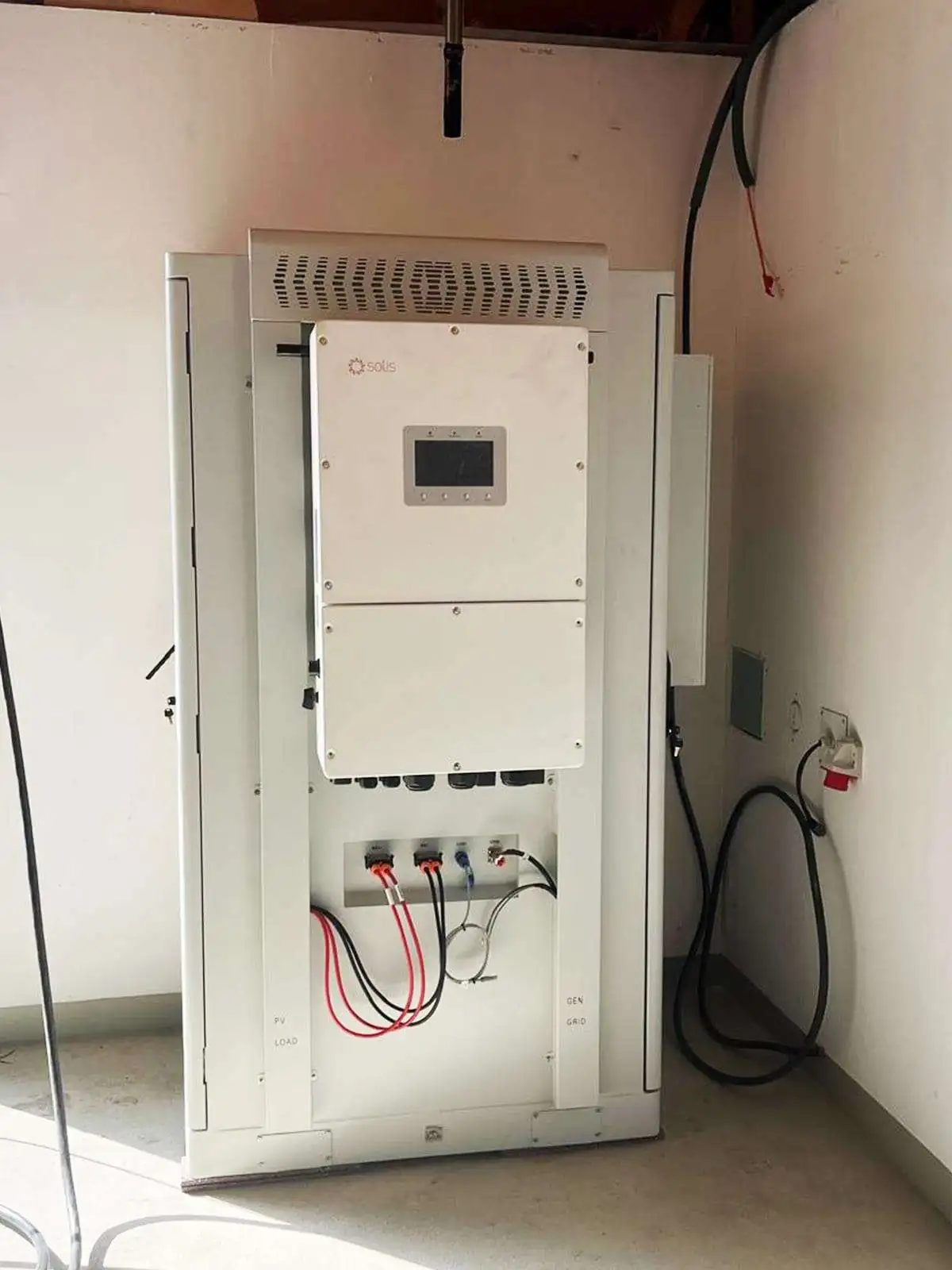 austria-ci-112kwh-dc-coupled-battery-case-1 austria-ci-112kwh-dc-coupled-battery-case-1