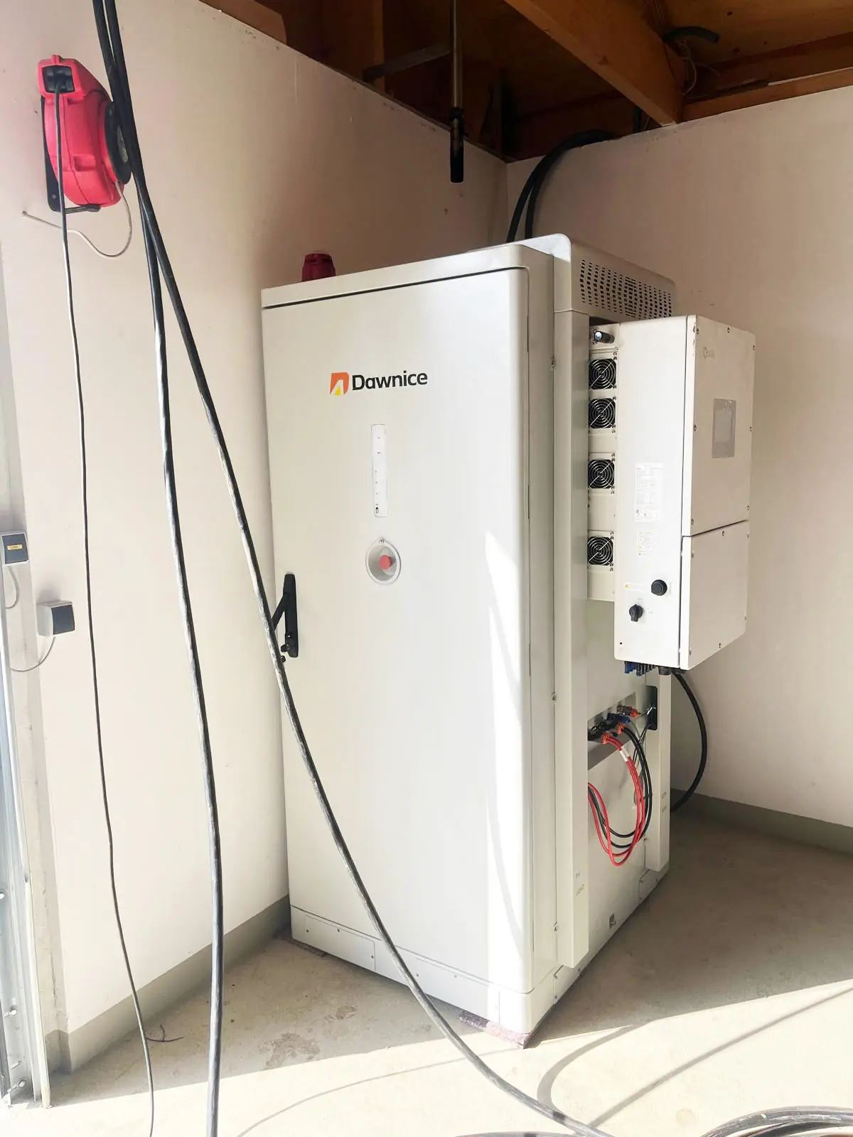 austria-ci-112kwh-dc-coupled-battery-case austria-ci-112kwh-dc-coupled-battery-case