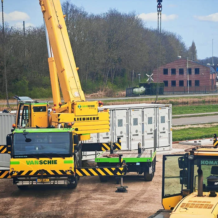 Netherlands Customer 2mwh Industrial And Commercial System Project