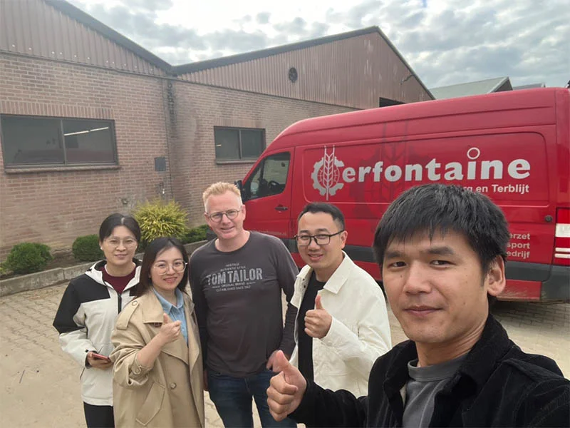 client-europe-factory-van